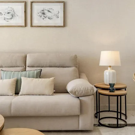 Marina Banus 4 7 L *