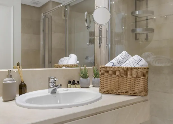 Marina Banus 4 7 L * Marbella