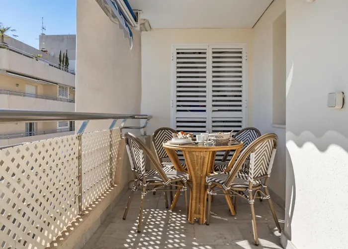 Marina Banus 4 7 L Apartment