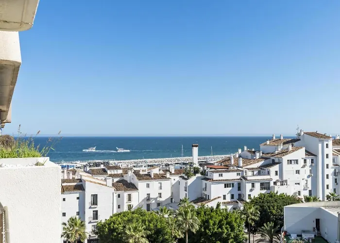 Marina Banus 4 7 L *